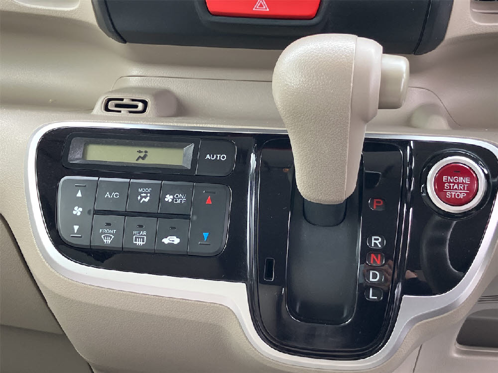 ホンダ N BOX G16枚目