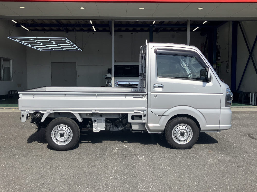 スズキ キャリートラック 60周年記念車 4WD AT3枚目