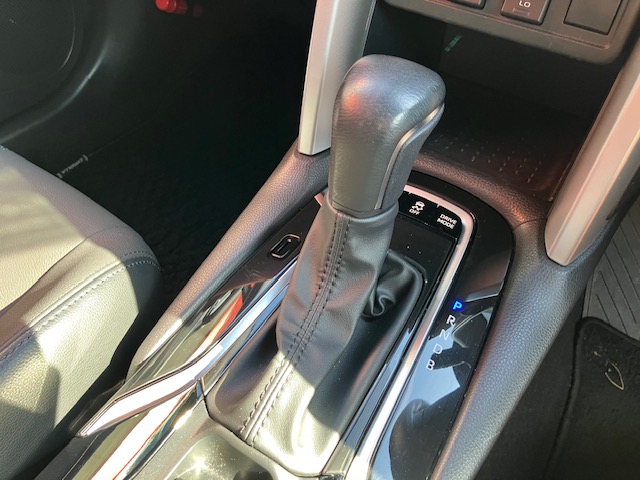 トヨタ　カローラクロス　HYBRID Z16枚目