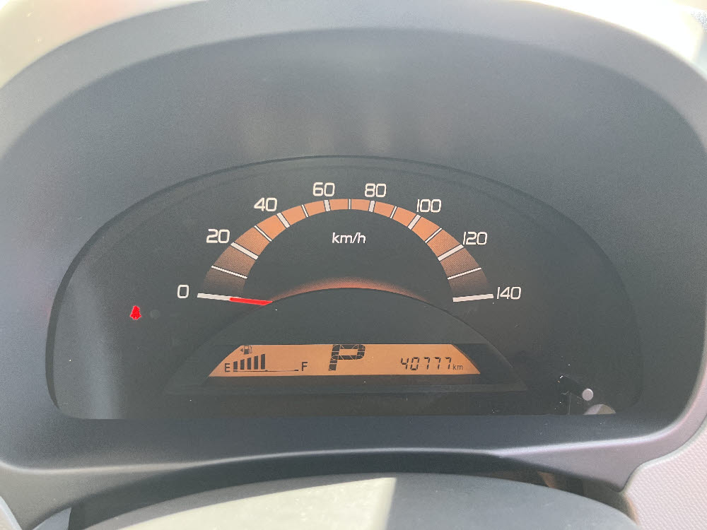 スズキ ワゴンR FX12枚目
