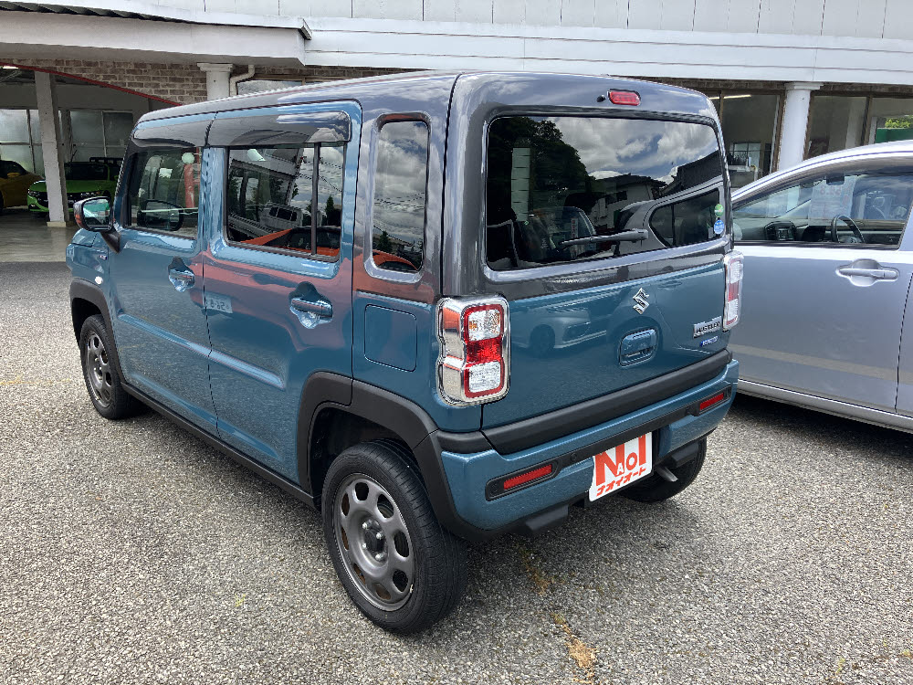 スズキ ハスラー HYBRID G 2トーンカラー3枚目