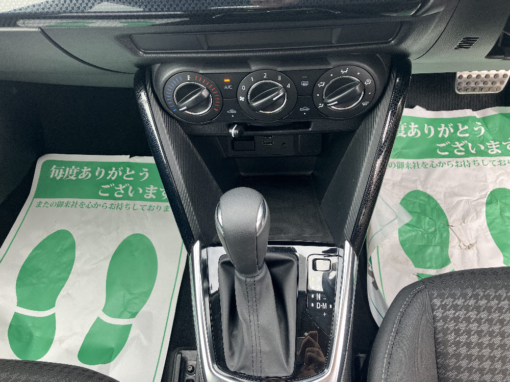 マツダ デミオ 13C 18枚目
