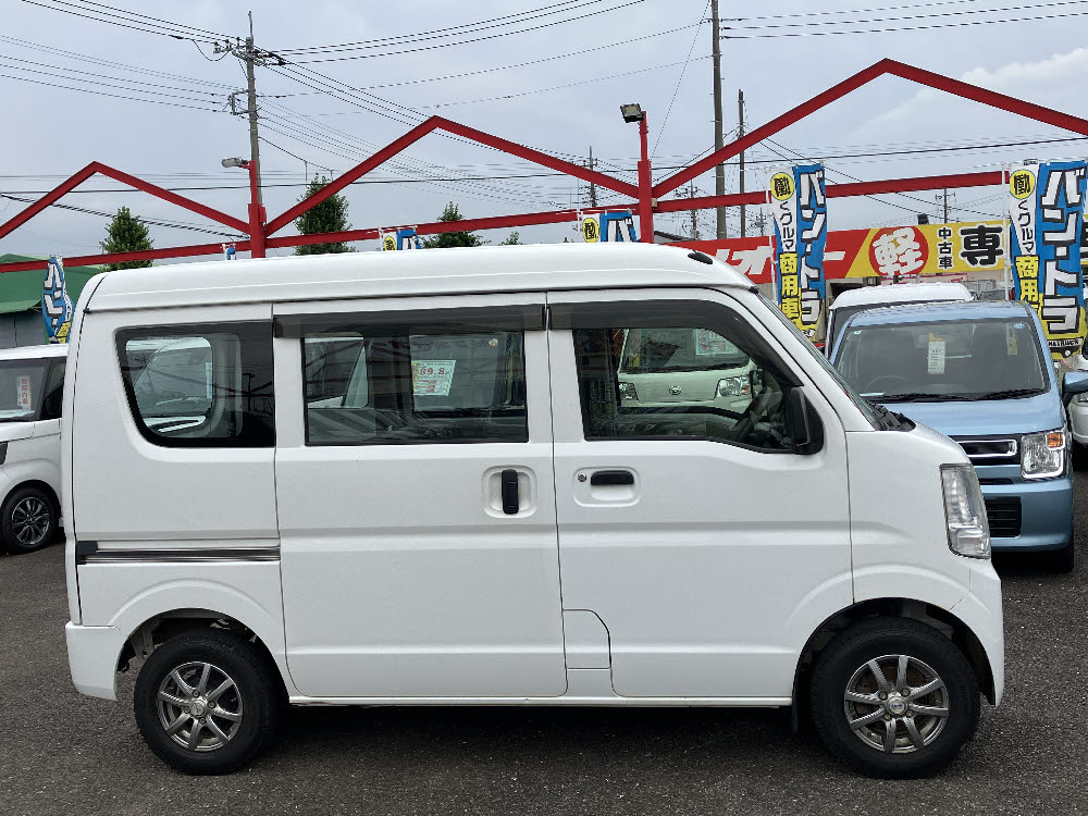 スズキ　エブリィバン　PA3枚目