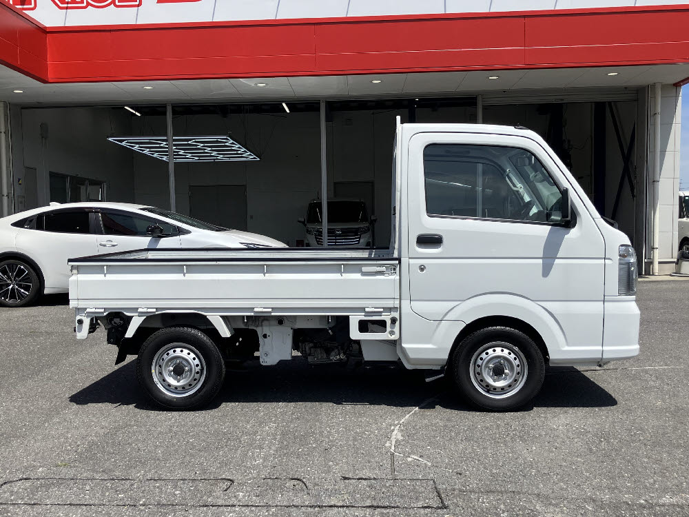 スズキ　キャリートラック　KC AC・PS 2WD AT3枚目