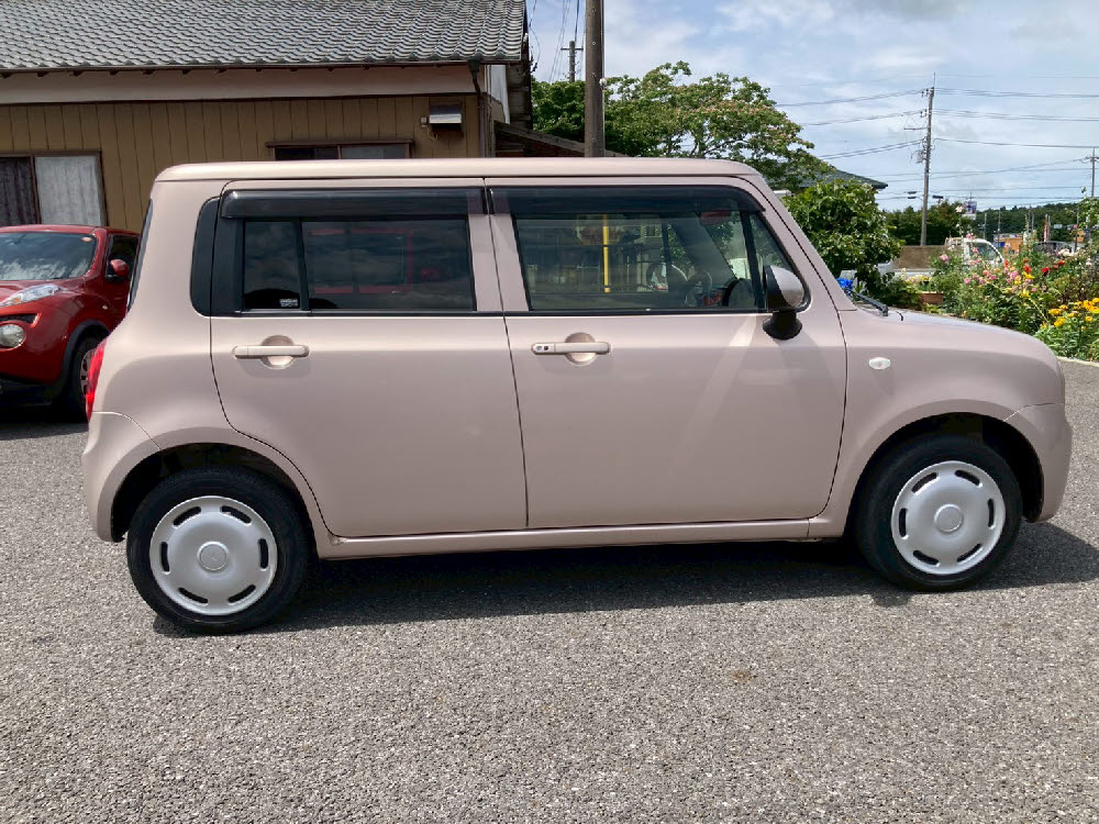 スズキ　ラパン G 4AT3枚目