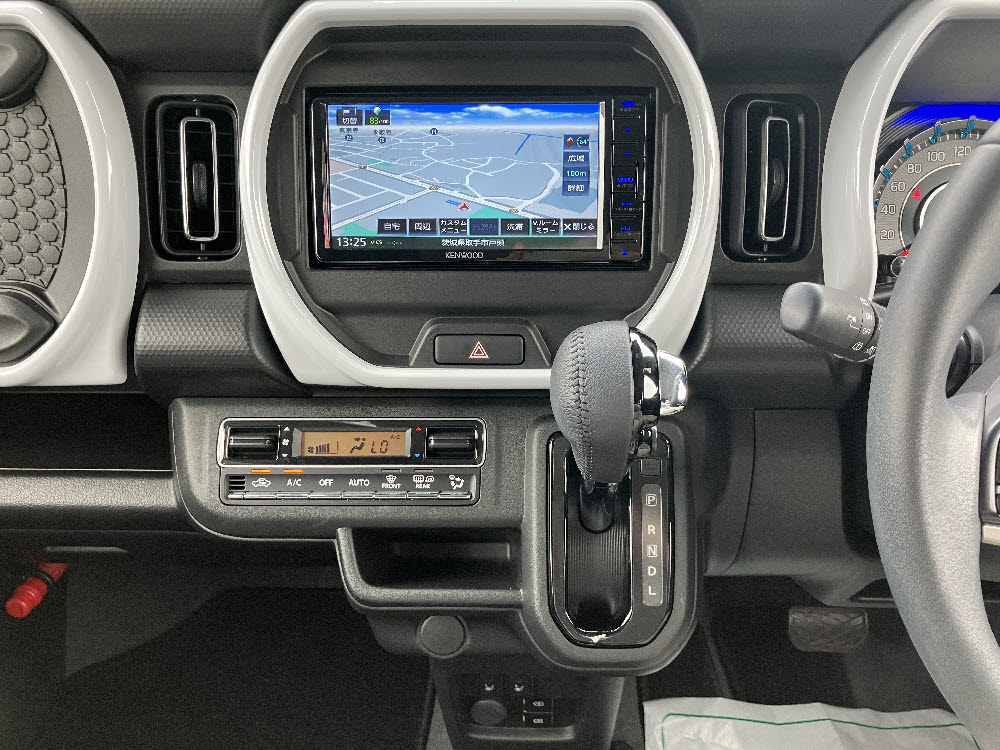 スズキ ハスラー HYBRID X15枚目