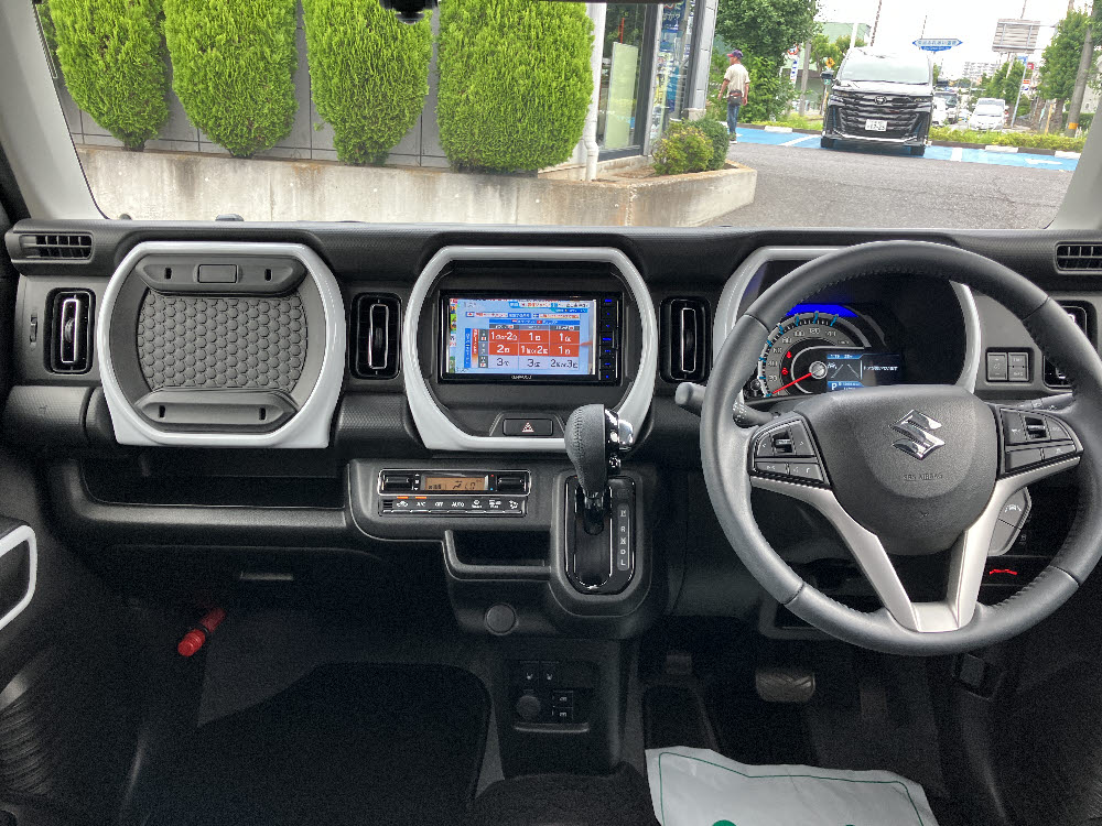 スズキ ハスラー HYBRID X7枚目