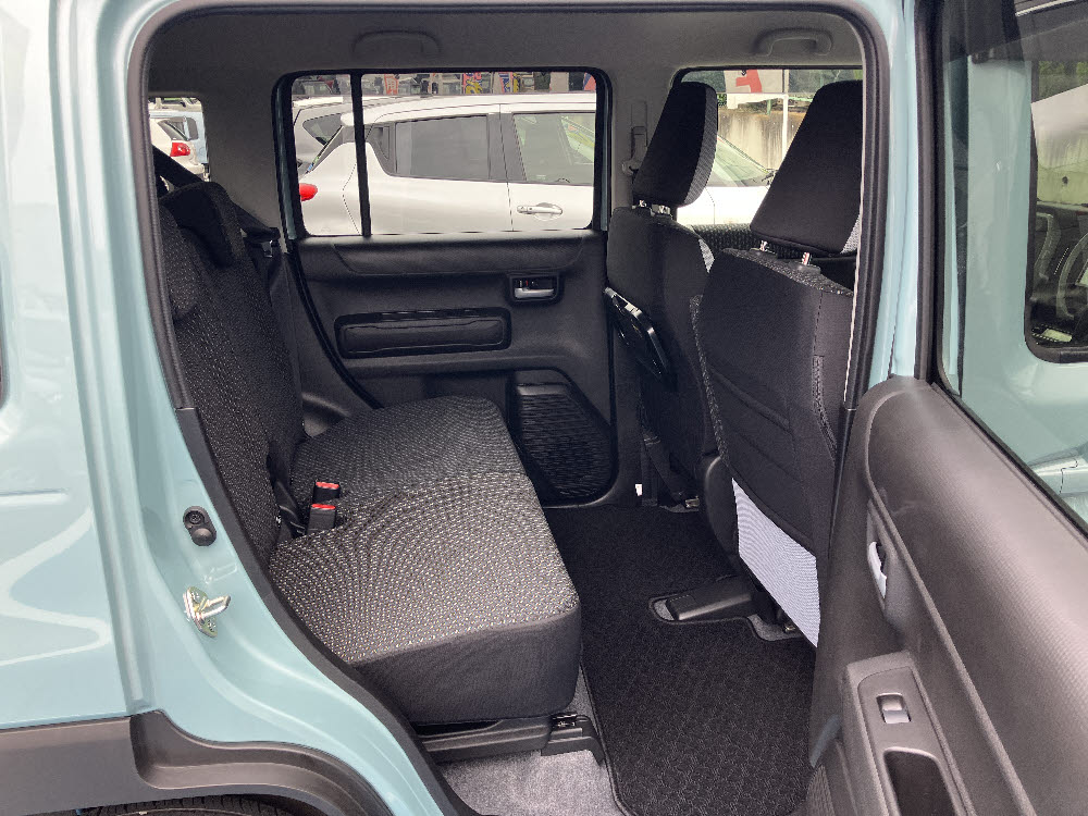 スズキ ハスラー HYBRID X8枚目