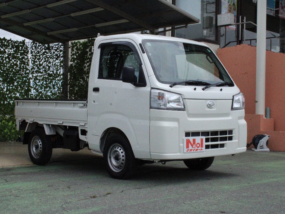 ダイハツ ハイゼットトラック スタンダード 4WD MT2枚目
