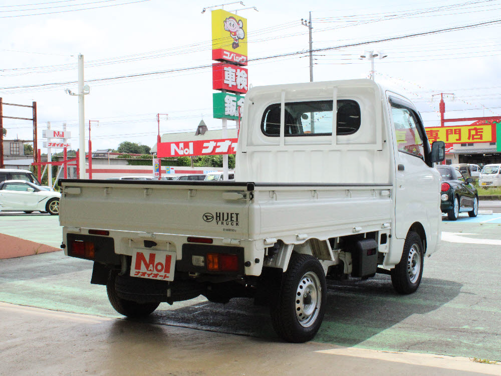 ダイハツ ハイゼットトラック スタンダード 4WD MT4枚目
