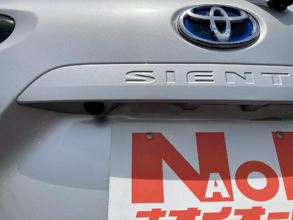 トヨタ シエンタ ハイブリッドX9枚目