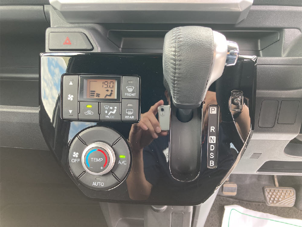 ダイハツ ウェイク GターボSAⅢ16枚目