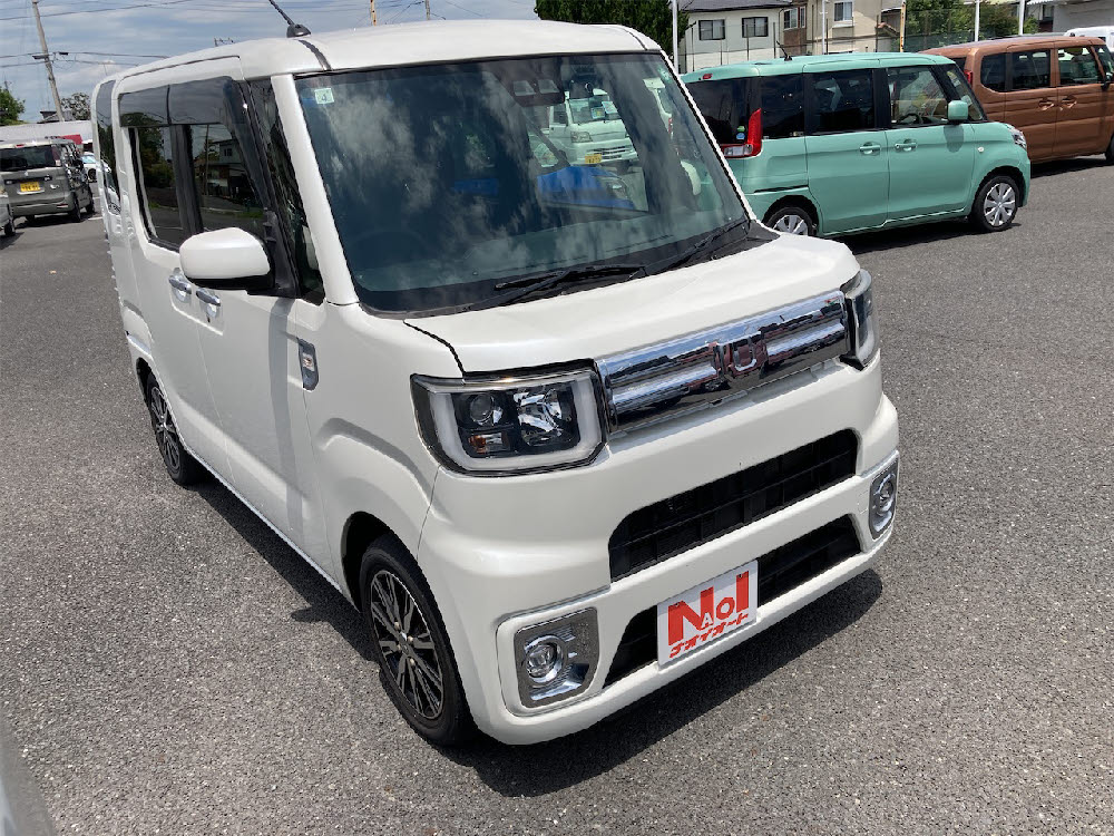 ダイハツ ウェイク GターボSAⅢ2枚目