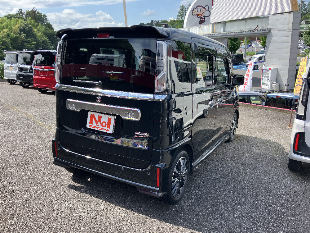 スズキ　スペーシアカスタム　HYBRID XSターボ5枚目