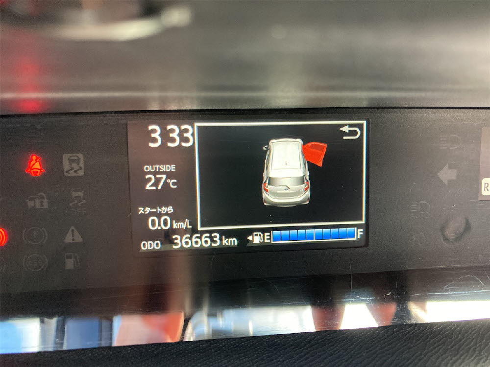 トヨタ　アクア　Sスタイルブラック　15枚目