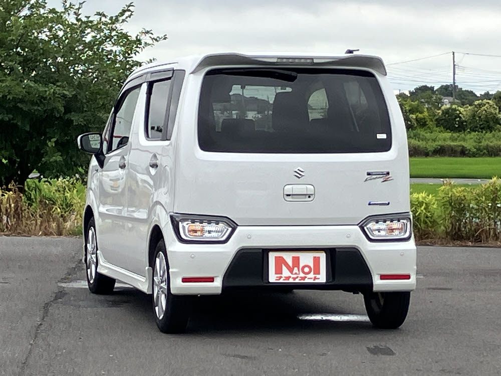 スズキ ワゴンRカスタムZ HYBRID ZX 3枚目
