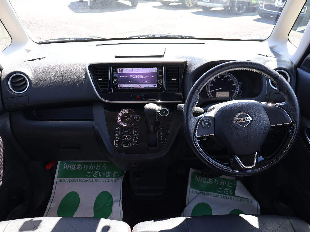 ニッサン デイズルークス ボレロX(2トーン)6枚目