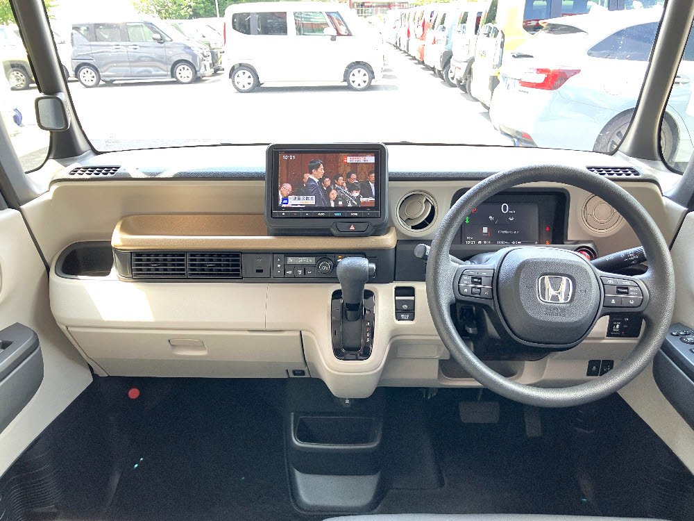 ホンダ　Ｎ ＢＯＸ　ヒョウジュン 8インチナビ 13枚目