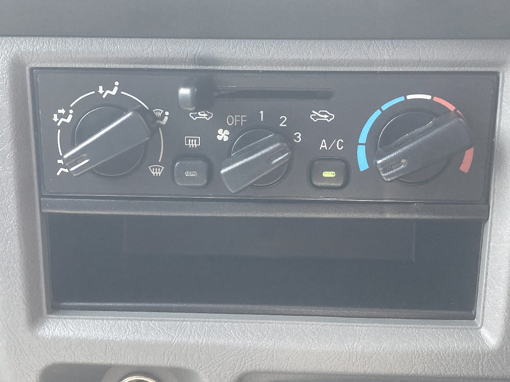 ミツビシ タウンボックス LX15枚目