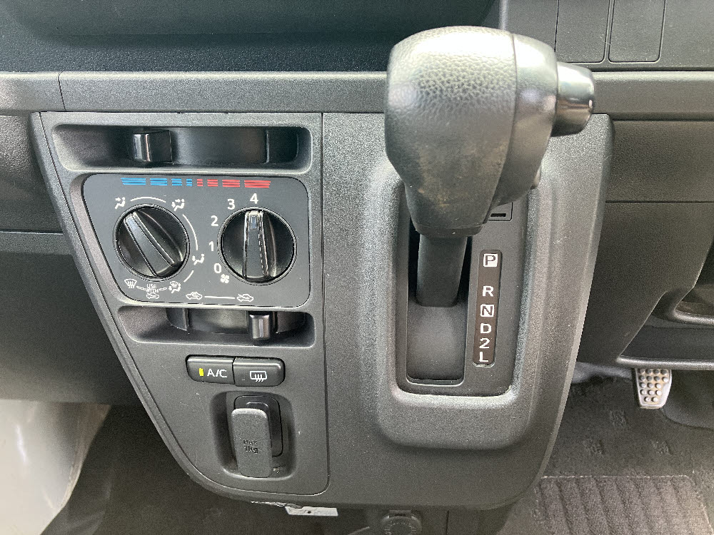 ダイハツ ハイゼットカーゴ スペシャルクリーンSA315枚目