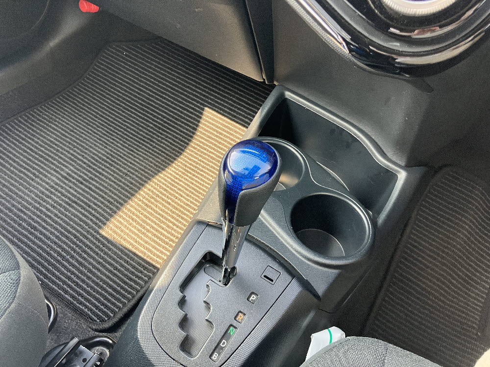 トヨタ　アクア　S19枚目