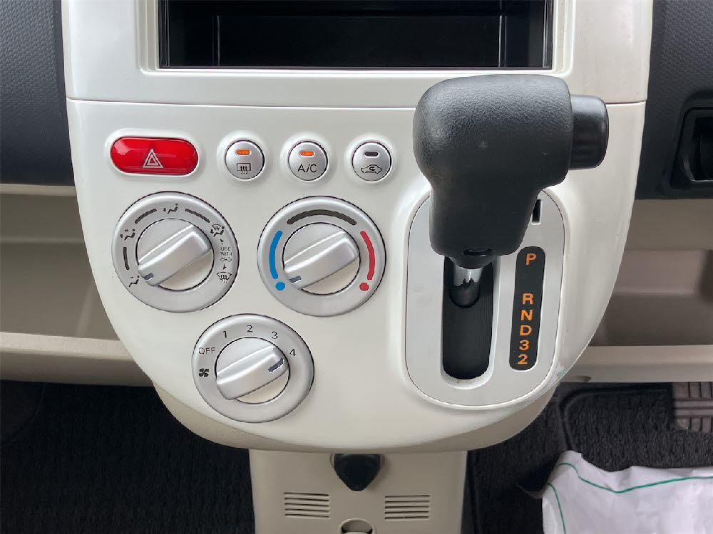 ミツビシ　ｅＫワゴン MX　15枚目