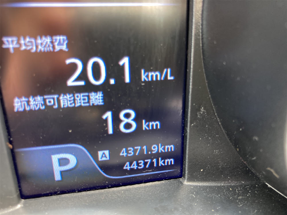 スズキ　スイフトHYBRID　RS13枚目