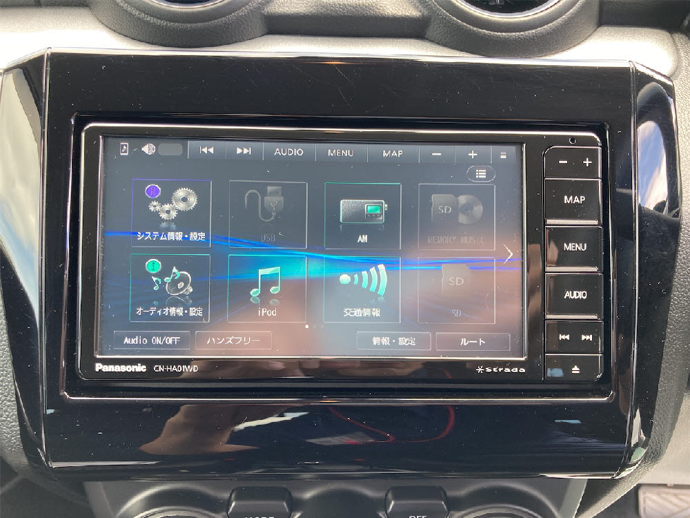 スズキ　スイフトHYBRID　RS15枚目
