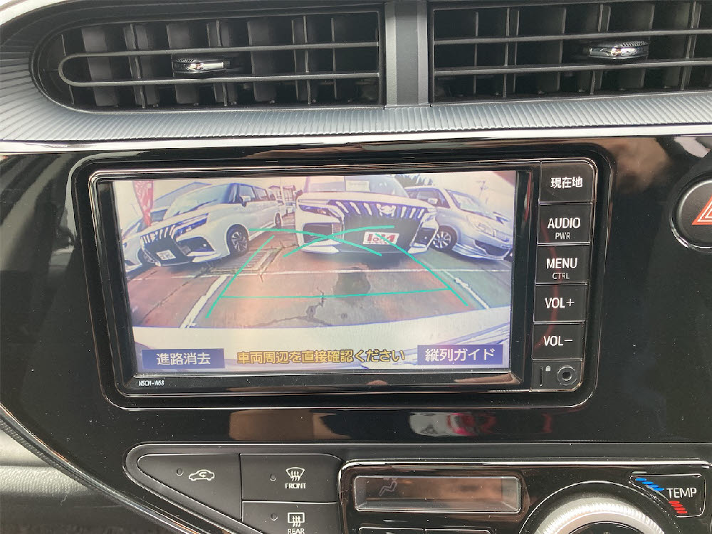 トヨタ アクア S レンタアップ15枚目