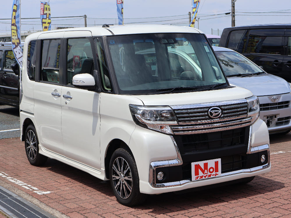 ダイハツ タントカスタム X トップエディションSAⅢ佐伯商談2枚目
