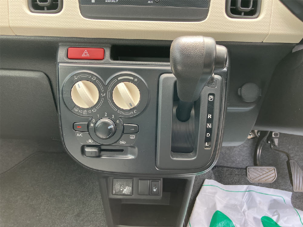 スズキ アルト S15枚目