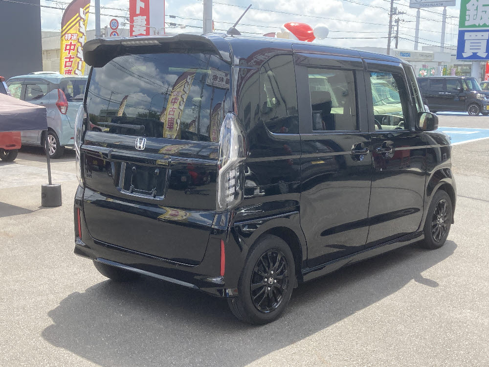 ホンダ N BOXカスタム Lスタイルプラスブラック4枚目