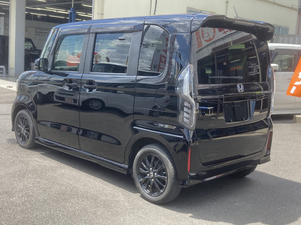 ホンダ N BOXカスタム Lスタイルプラスブラック6枚目