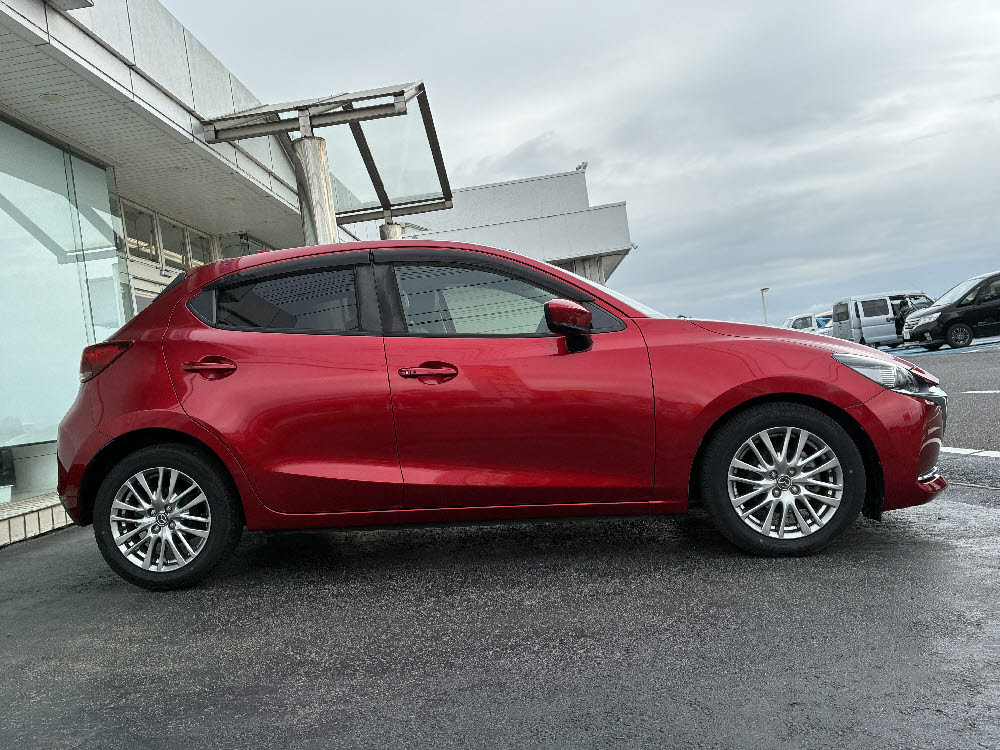 マツダ MAZDA2 15S L-Pkg SKYACTIV-G 3枚目