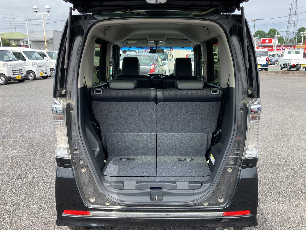 ホンダ　N-BOX カスタム　GターボLパッケージ7枚目