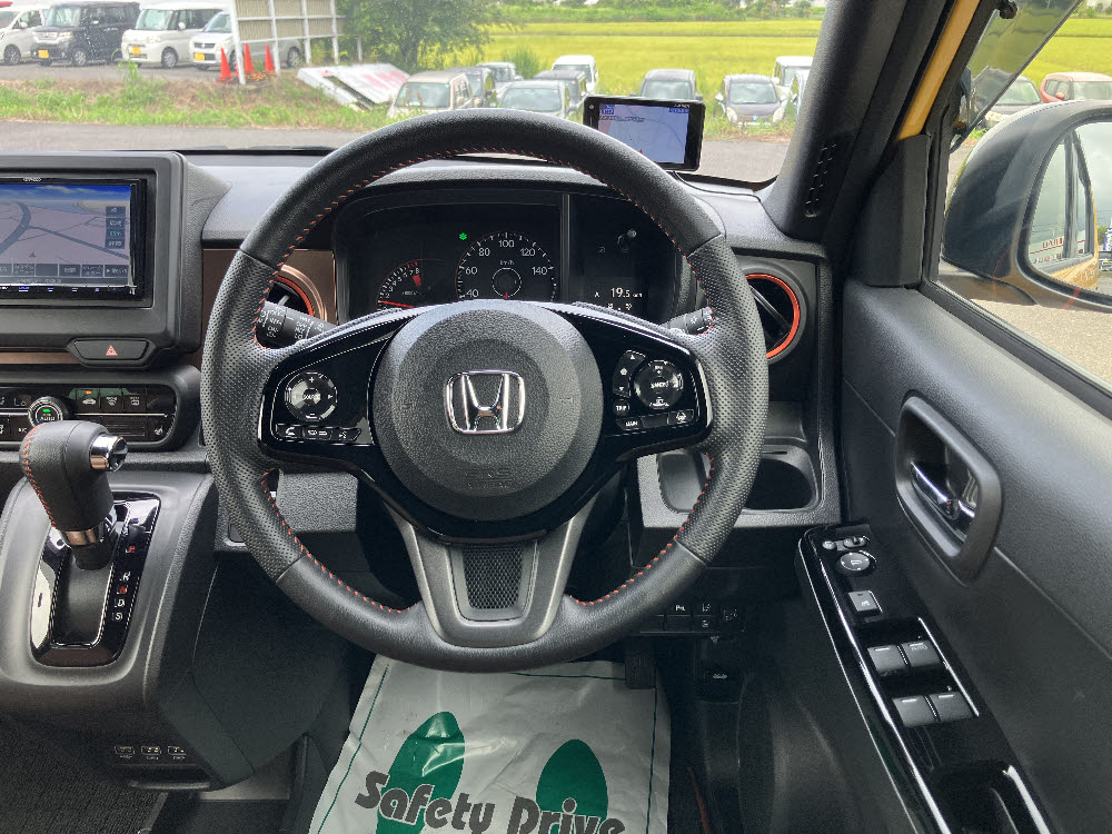 ホンダ N ONE RS 18枚目