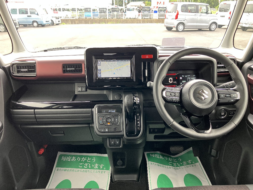 スズキ　スペーシアカスタム　HYBRID XS　12枚目