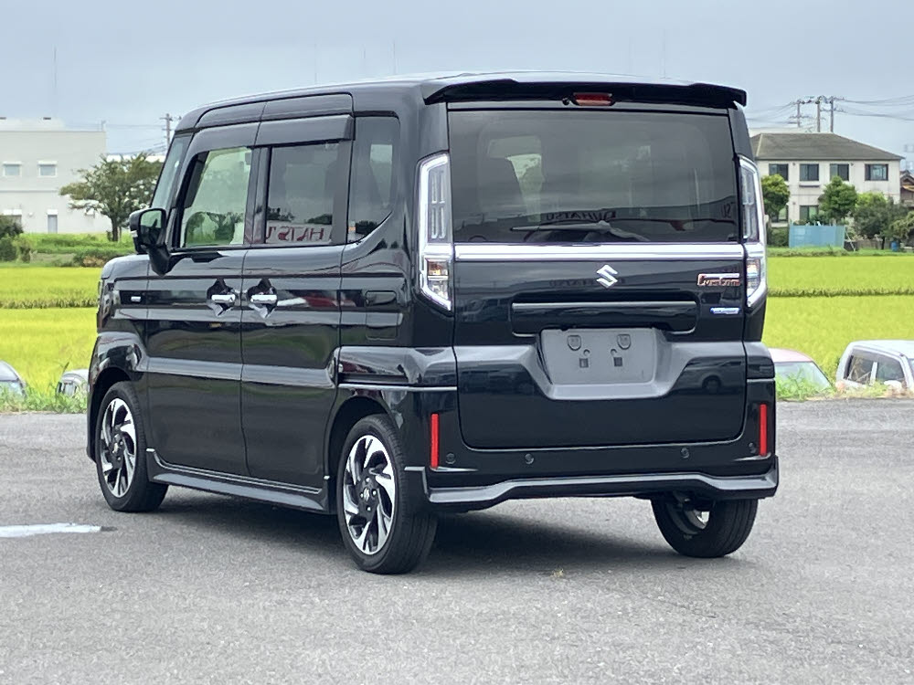 スズキ　スペーシアカスタム　HYBRID XS　2枚目