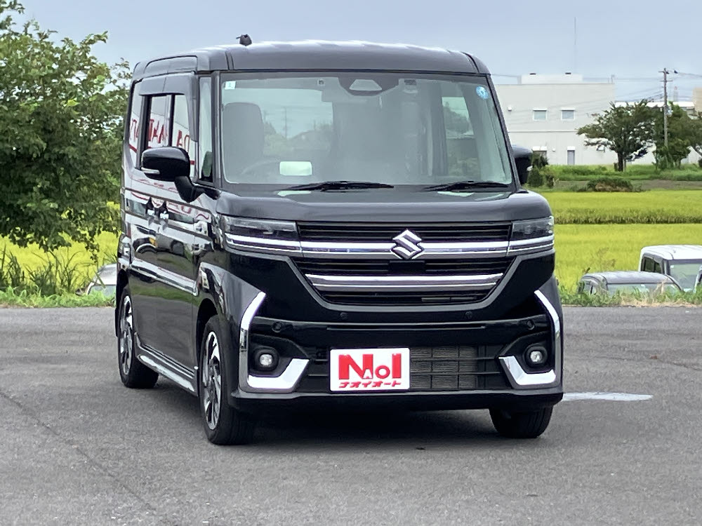 スズキ　スペーシアカスタム　HYBRID XS　8枚目