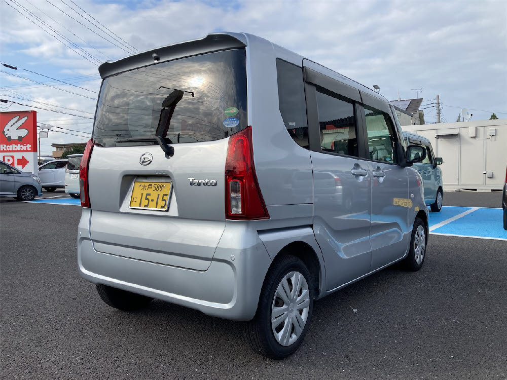 ダイハツ タント L2枚目