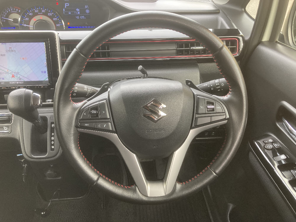 スズキ ワゴンRスティングレー HYBRID T11枚目