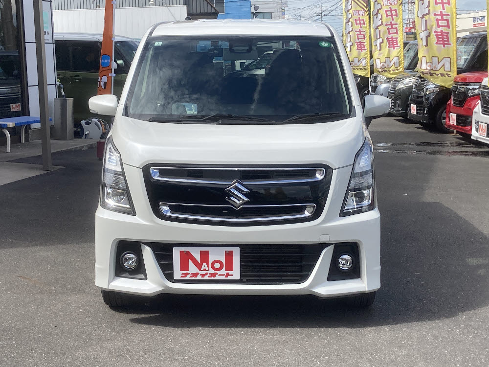 スズキ ワゴンRスティングレー HYBRID T1枚目