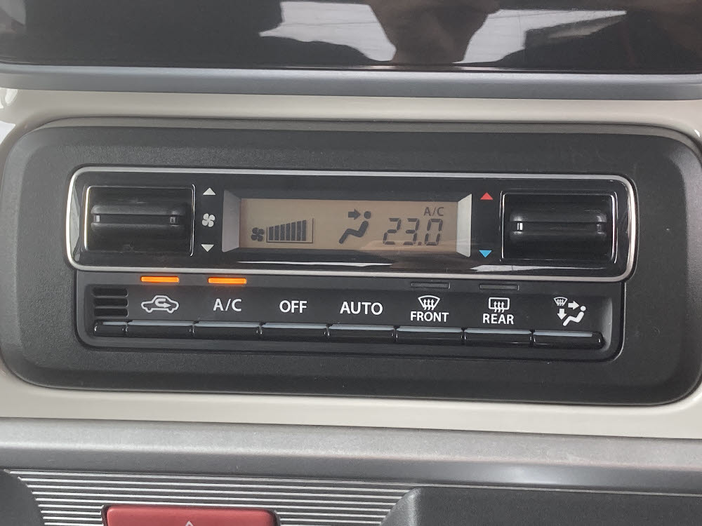 スズキ　スペーシア　HYBRID X16枚目