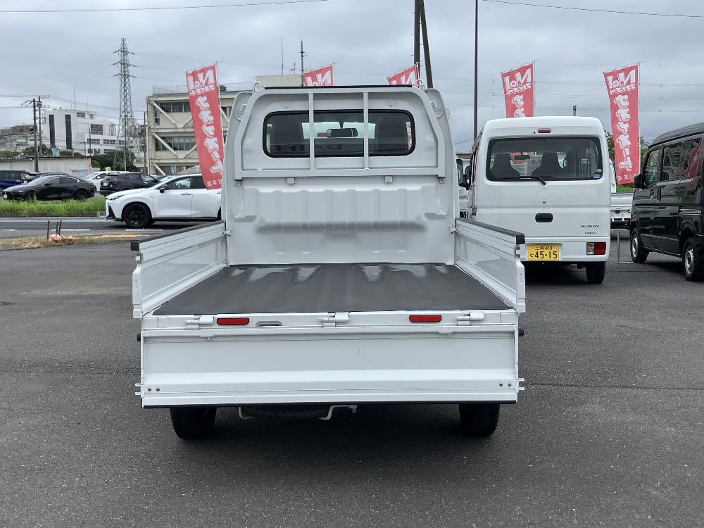 スズキ キャリートラック KCエアコン・パワステ 4WD 5MT3枚目