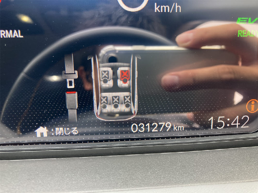 ホンダ　フィット e:HEV　RS13枚目