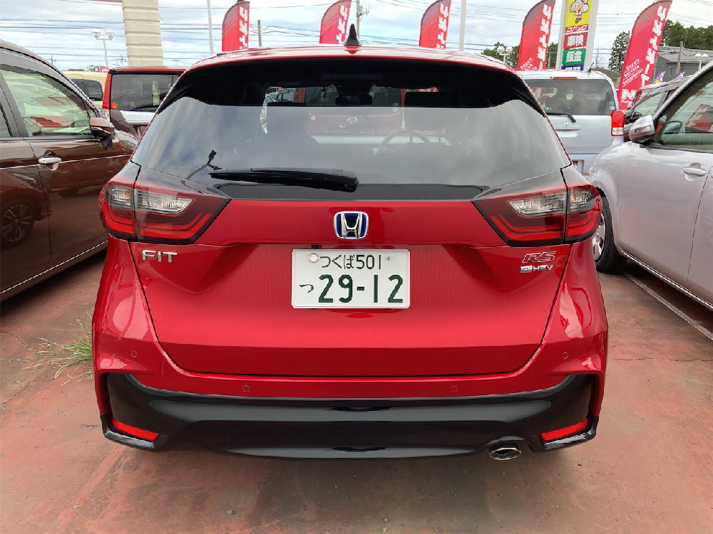 ホンダ　フィット e:HEV　RS6枚目