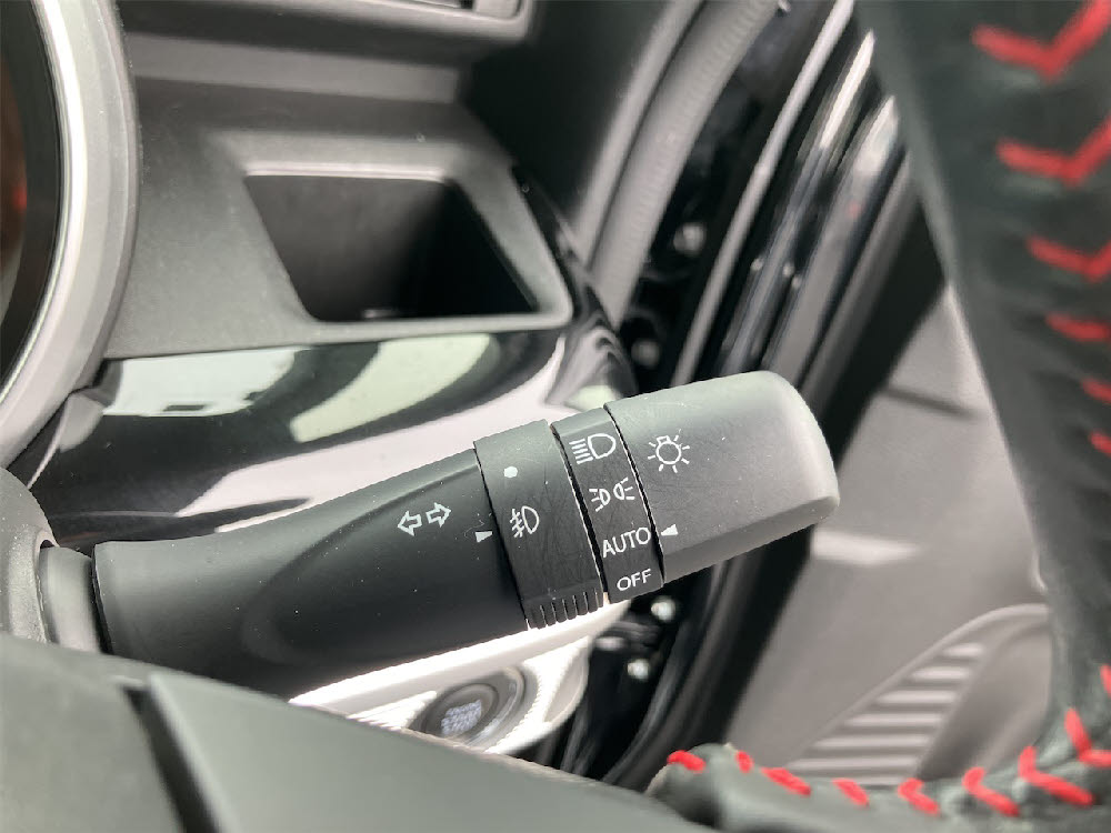 マツダ　フレアワゴンカスタムスタイル HYBRIDXS14枚目