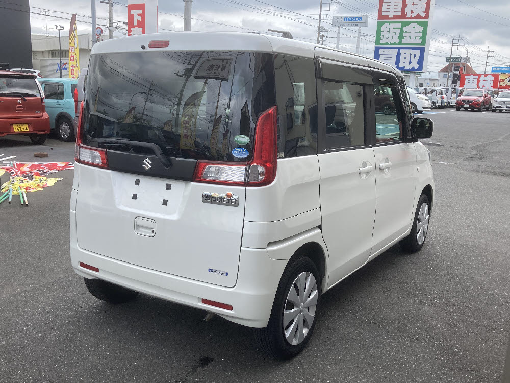 スズキ　スペーシア　G4枚目