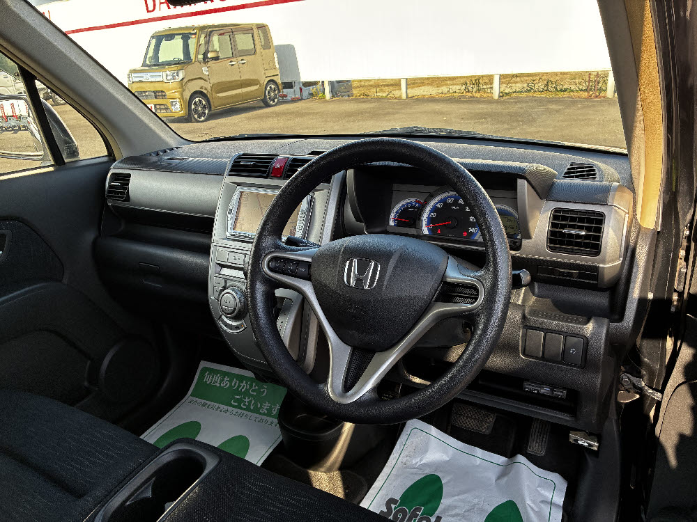 ホンダ　ゼスト スパーク　G　　8枚目