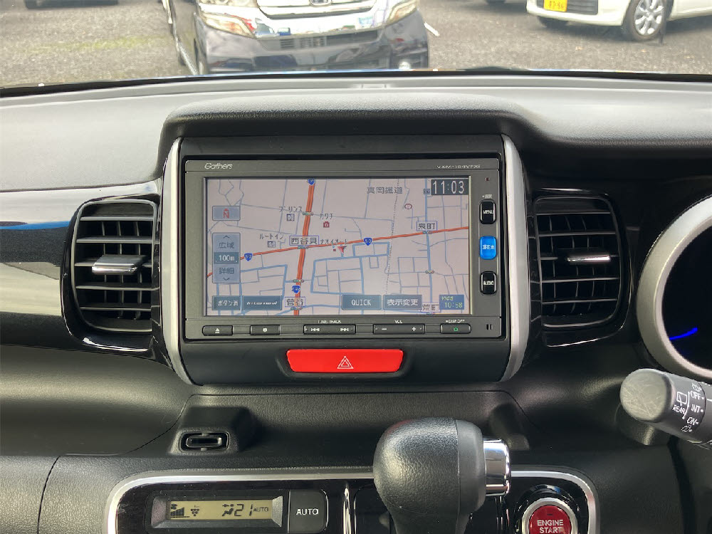 ホンダ　N-BOX カスタム　GLパッケージ15枚目